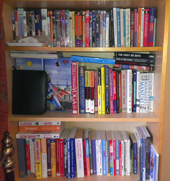 bookshelf_2